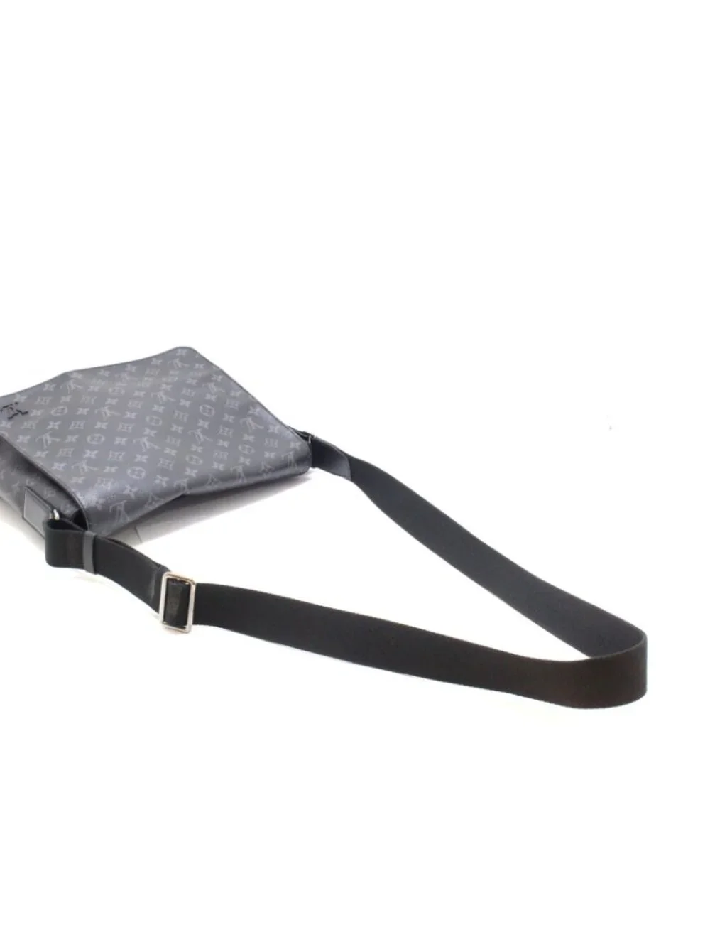 Louis Vuitton District MM Shoulder Bag Monogram Eclipse Gray Silver
